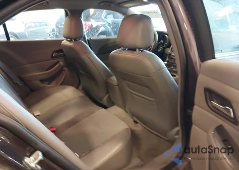 2015 Chevrolet Malibu 1Lt z USA, uszkodzony, nr VIN 1G11C5SL7FF282779